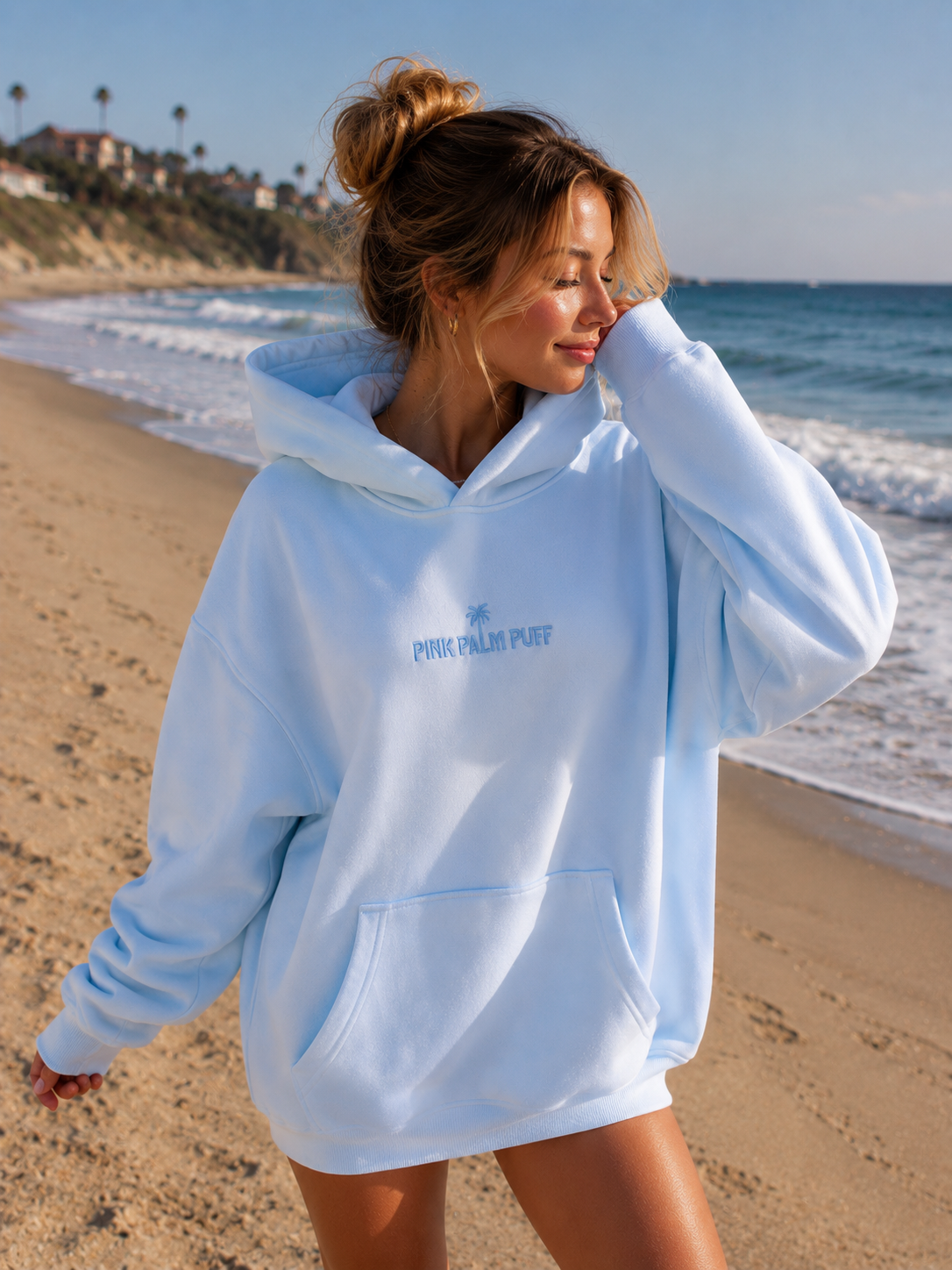Everything come in waves Hoodie